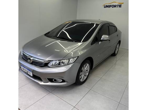 HONDA CIVIC 2.0 LXR 16V FLEX 4P AUTOMÁTICO HONDA CIVIC 2.0 LXR 16V FLEX 4P AUTOMÁTICO